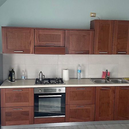 La Magnolia Apartaments IV Tulip Desenzano del Garda Exterior foto